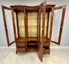 Витрина 3х дверная "Фирензе" Орех 813  купить в интернет магазине Мебель из массива. Звоните +7 495 961-63-63 Витрины из массива дерева