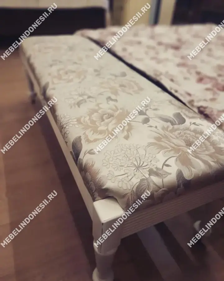 Банкетка "Бурбон" Орех BJ903  купить в интернет магазине Мебель из массива. Звоните +7 495 961-63-63 Банкетки из массива дерева